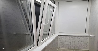 Пластиковые окна на лоджию Амурск цена от 9895 руб. м/п. за 50 часов